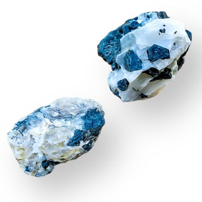 Buy Tourmalinated Quartz crystal - tumbled stone - Tourmalated Quartz - black tourmaline stone quartz - healing crystals and stones when you shop at Magic crystals. Tourmalinated Quartz protects from negative thoughts while amplifying the energies focused through it. Powerful shielding from negative energy.