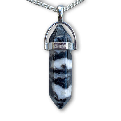 Double Point Gemstone Necklace - Zebra Jasper. Looking for a handmade Crystal Jewelry? Find genuine Double Point Gemstone Necklace when you shop at Magic Crystals. Crystal necklace, for mens and women. Gemstone Point, Healing Crystal Necklace, Layering Necklace, Gemstone Appeal Natural Healing Pendant Necklace. Collar de piedra natural unisex.