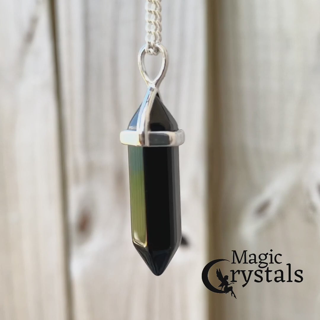 Double Point Gemstone Necklace - Black Onyx. Looking for a handmade Crystal Jewelry? Find genuine Double Point Gemstone Necklace when you shop at Magic Crystals. Crystal necklace, for mens and women. Gemstone Point, Healing Crystal Necklace, Layering Necklace, Gemstone Appeal Natural Healing Pendant Necklace. Collar de piedra natural unisex.